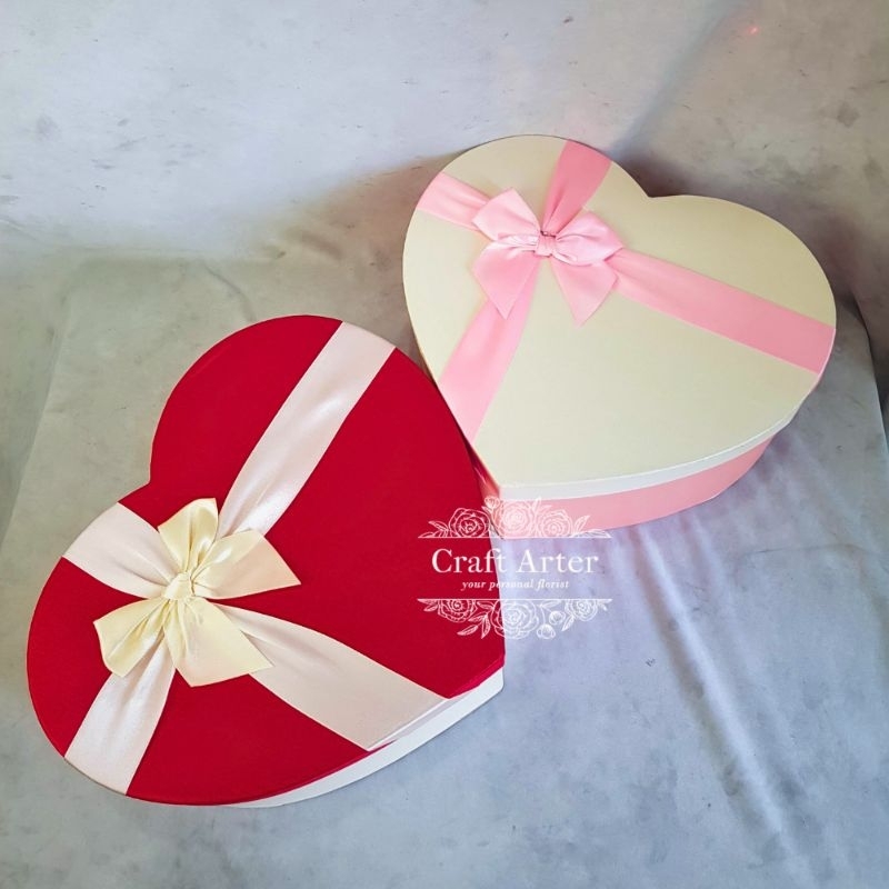 

Gift Box/ Gift Box Love Large size/ Box Hati