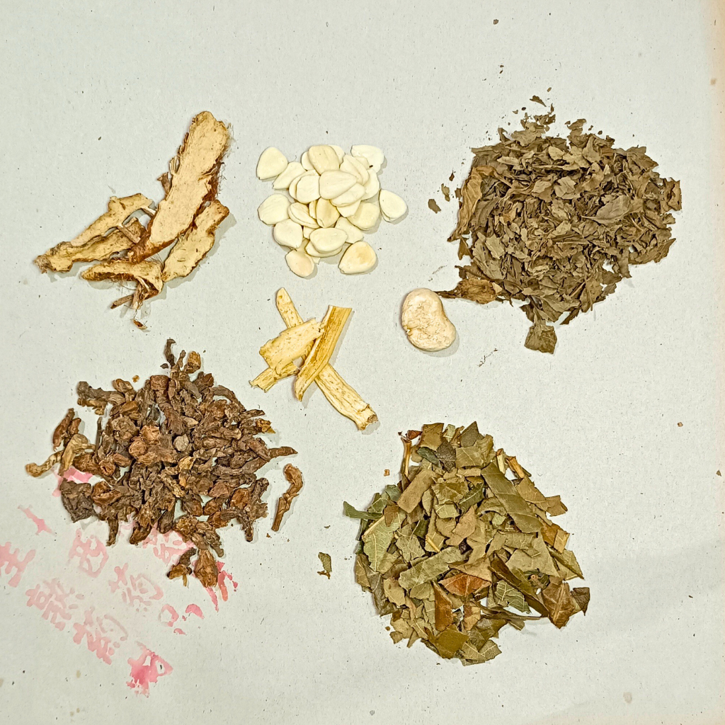 

Ramuan Herbal untuk Batuk yang Disertai Sesak Nafas