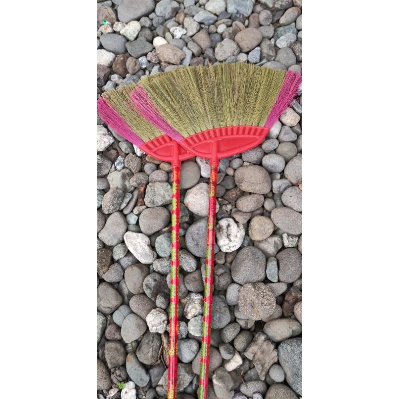 Sapu rayung kipas /cemara lakop buat lantai
