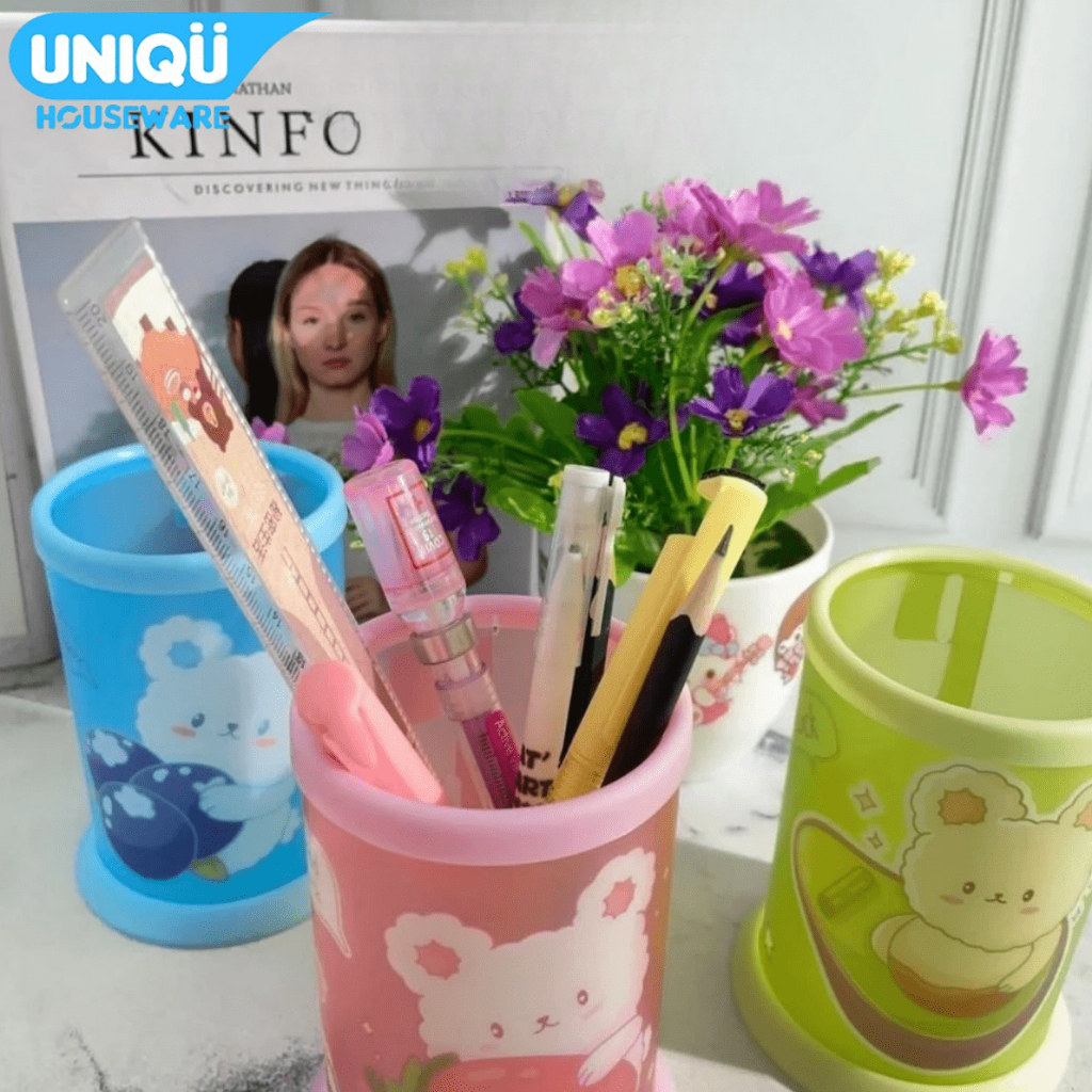 

UNIQU Standing Pen Tempat Alat Tulis Karakter XC14