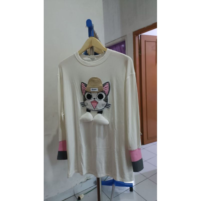 Kaos gambar kucing