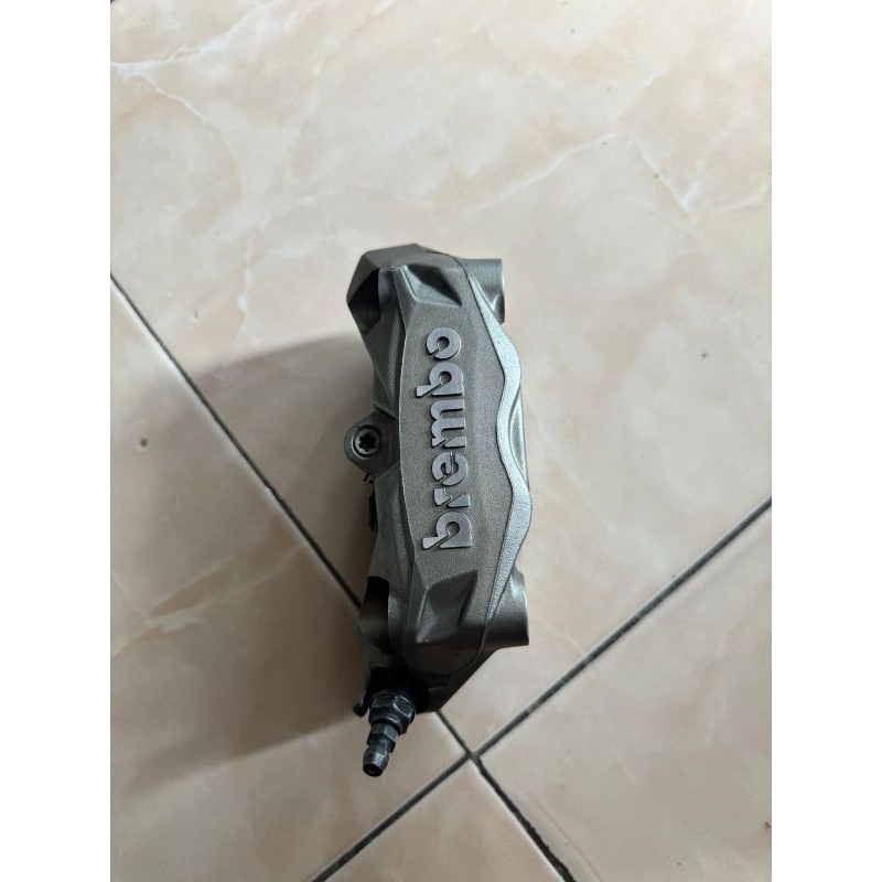 Kaliper Brembo Kiri M432/Original Copotan