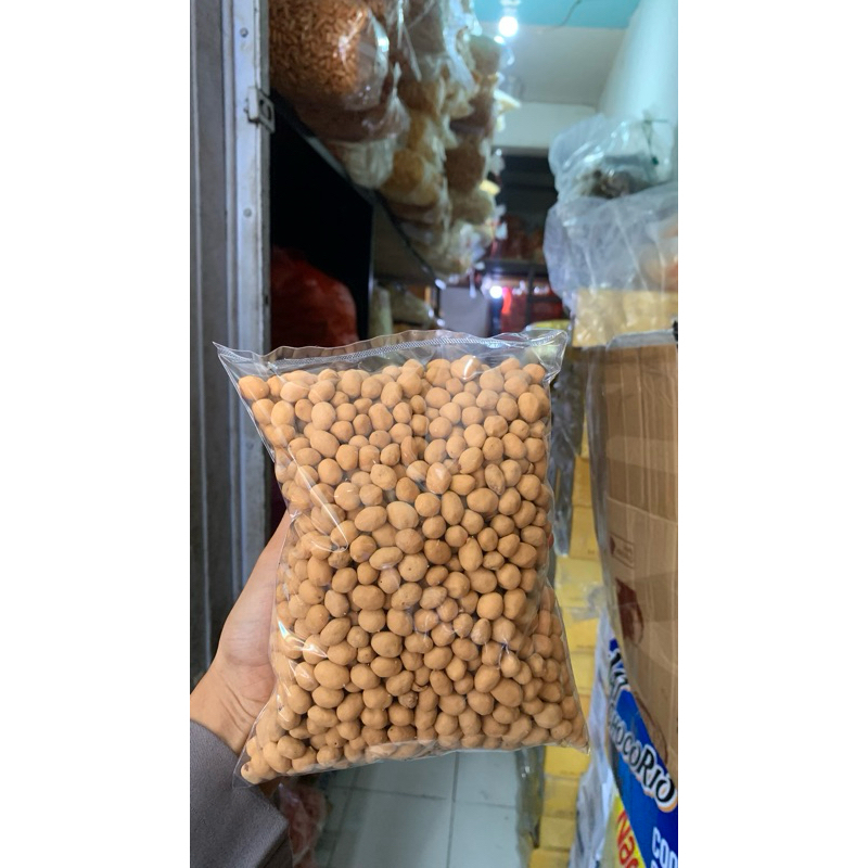 

KACANG ATOM