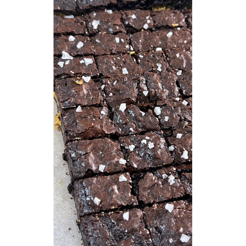 

READY Pistachio kunafa brownies Medan Brownies Medan