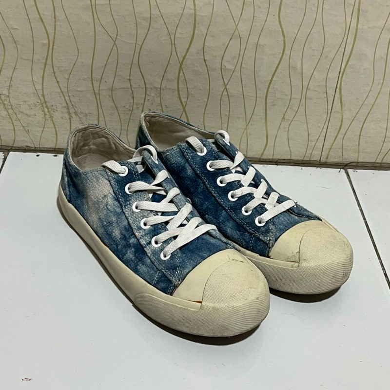 Rafheoo sepatu size 42