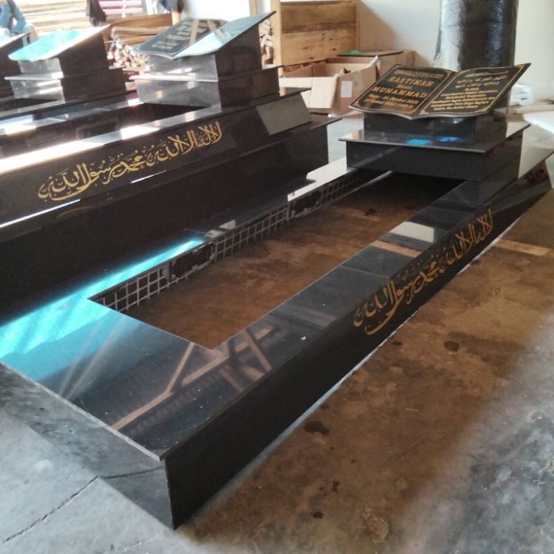 Batu Nisan Makam Full Granit Minimalis 140x50 Kuburan Granit