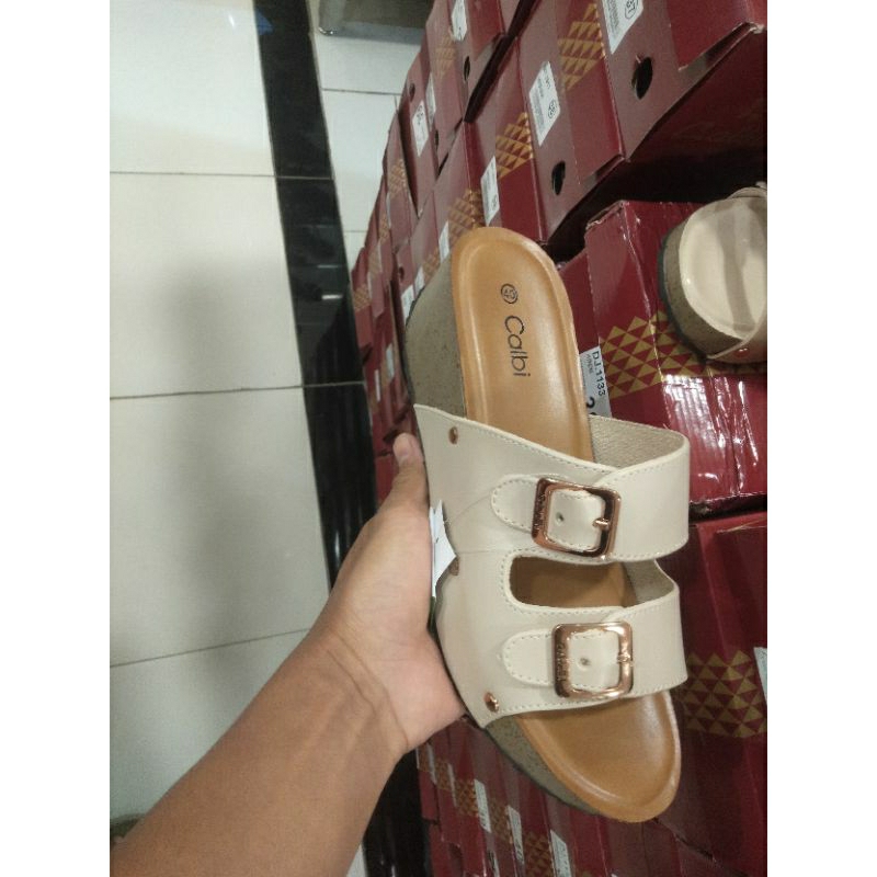 PSANDAL WEDGES GESPER CALBI PEREMPUAN