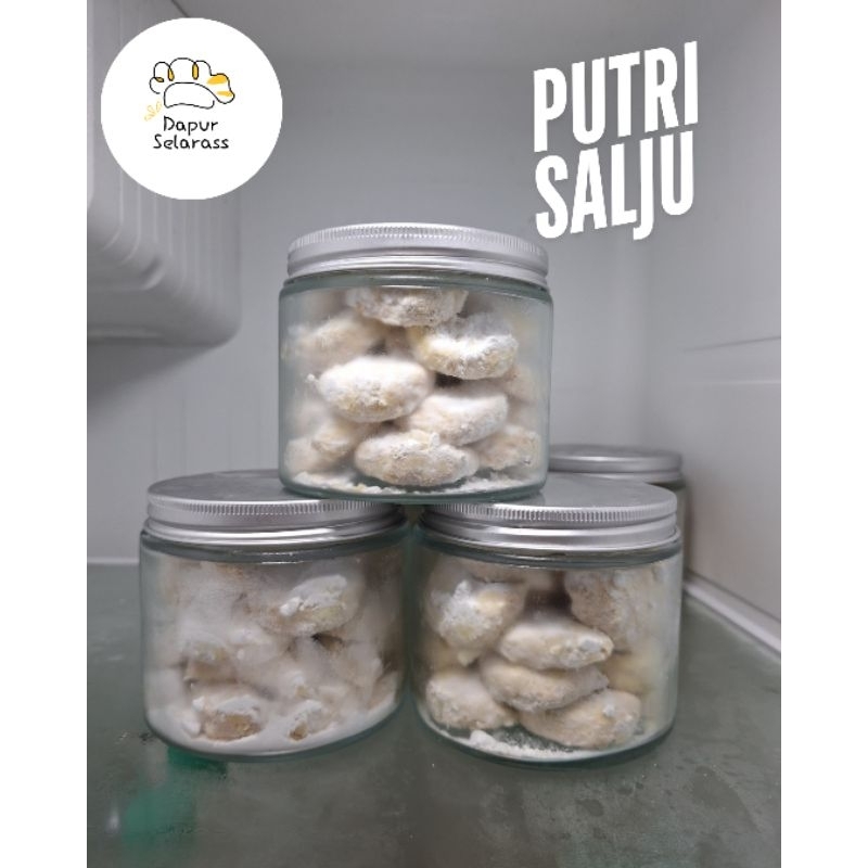 

Putri Salju Cookies Lebaran Natal Imlek Hampers Glass Jar 400 ml by Dapur Selarass