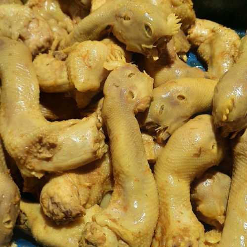 

Kepala Ayam Ungkep Bumbu Kuning