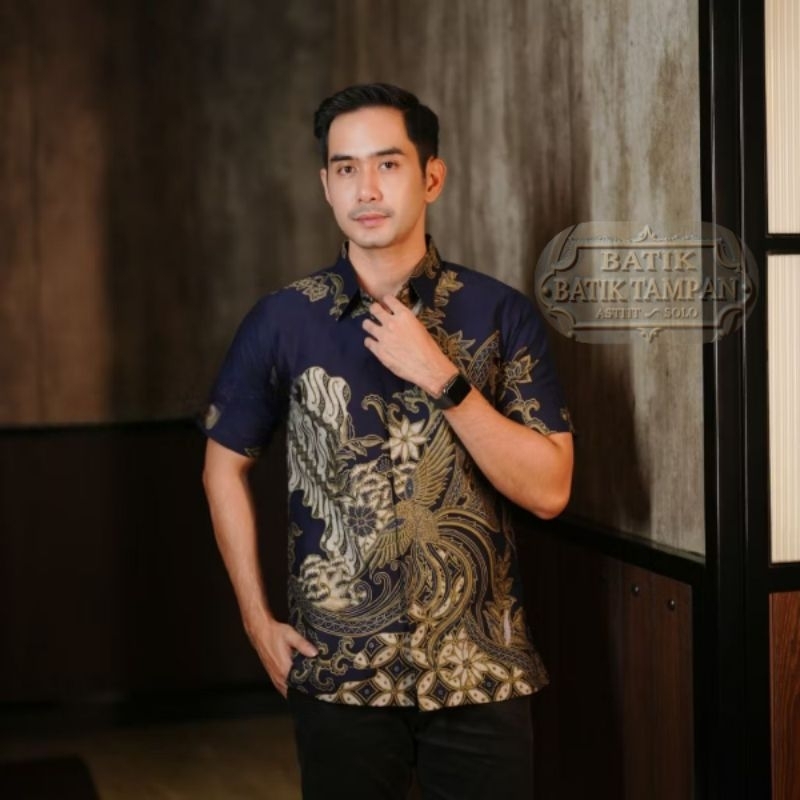 MOTIF NDORO DONGKER KEMEJA BATIK PRIA LENGAN PENDEK