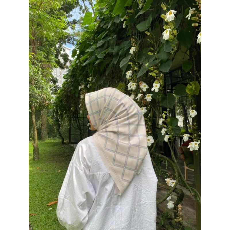 Hijab Seraya premium bahan voal