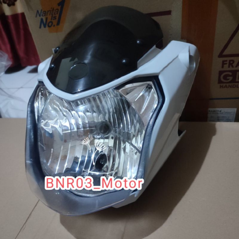 Kedok Batok Lampu Depan Motor Yamaha Vixion NVL 2013-2014 Putih