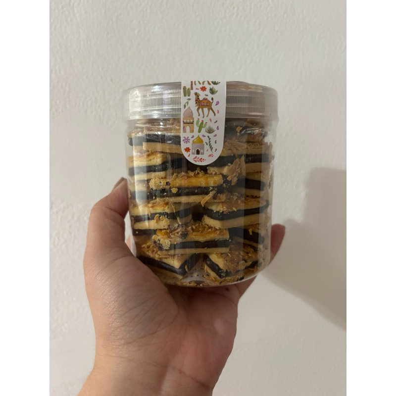 

Kue Kastengel Cokelat