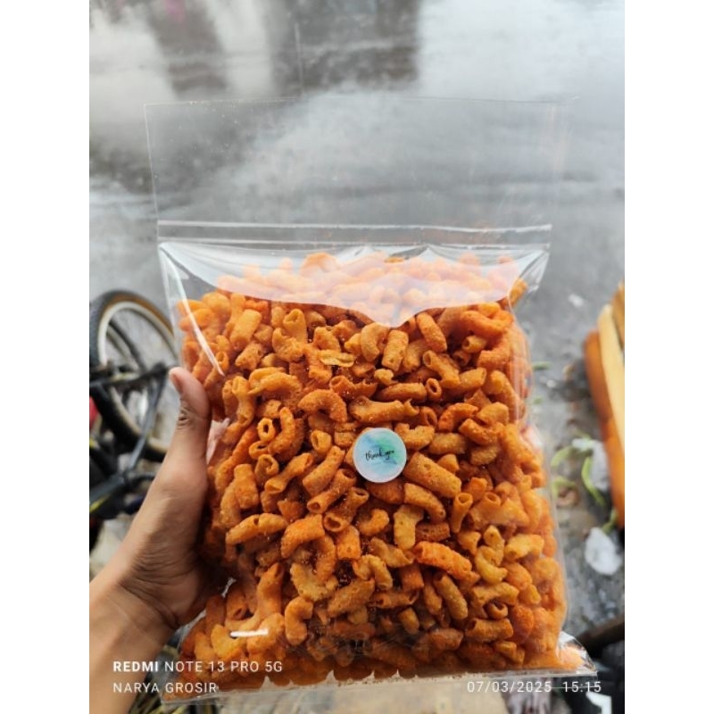 

Makaroni Nasgor Pedas 500 gram