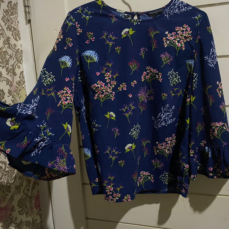 [PRELOVED] THE EXECUTIVE FLORAL BLOUSE | Blouse Blus bunga