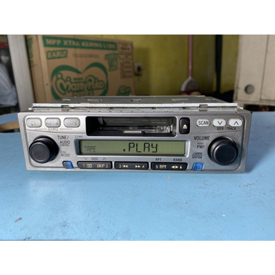 tape mobil Pioneer single din Toyota