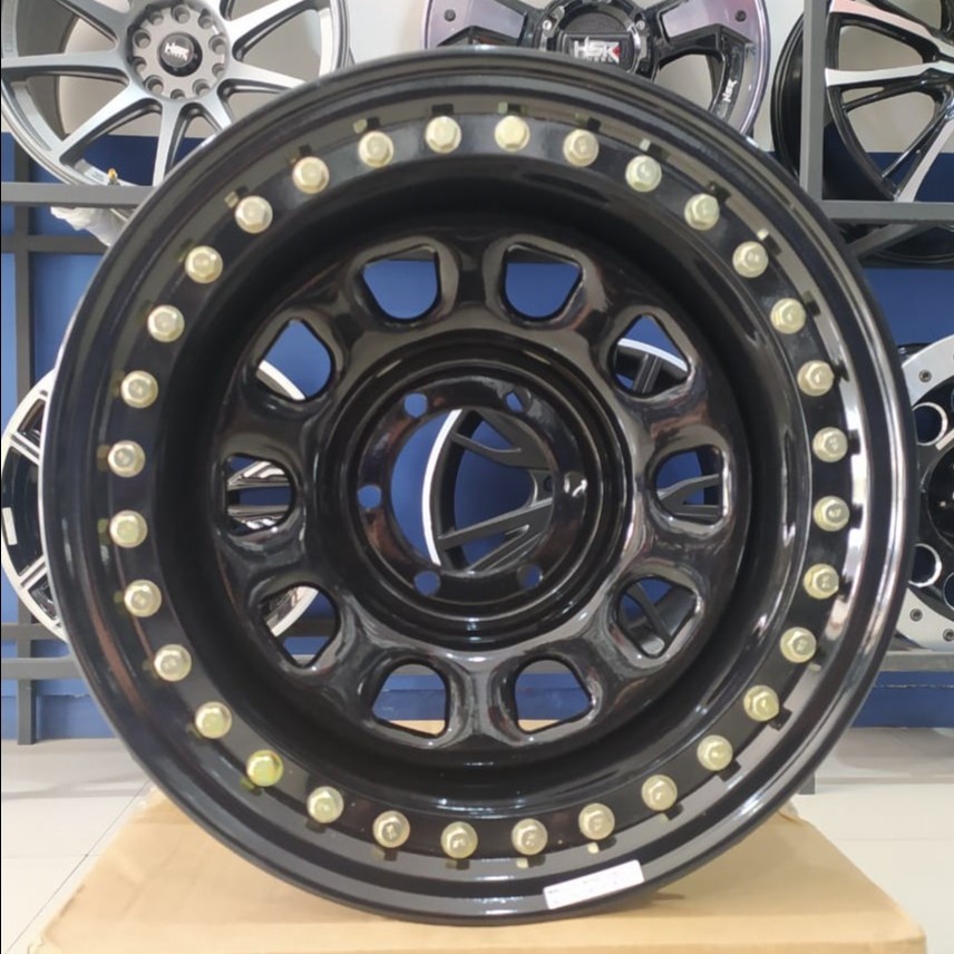 Velg mobil offroad  ring 15 lebar 12  pcd 6x139 et -75