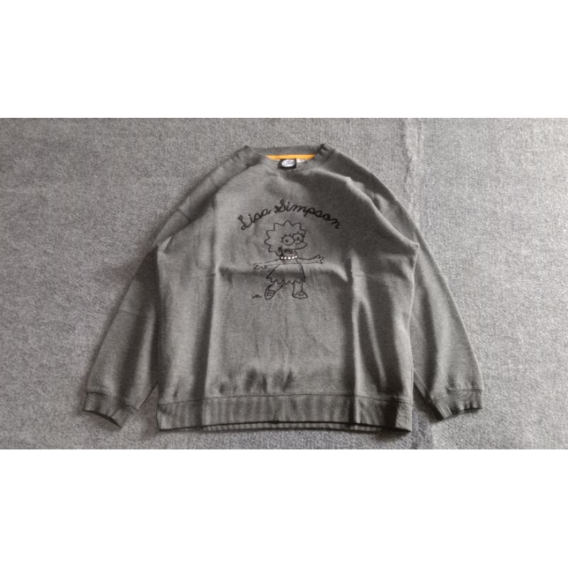 SWEATSHIRT/CREWNECK THE SIMPSONS,Lisa Simpsons Sz XL.