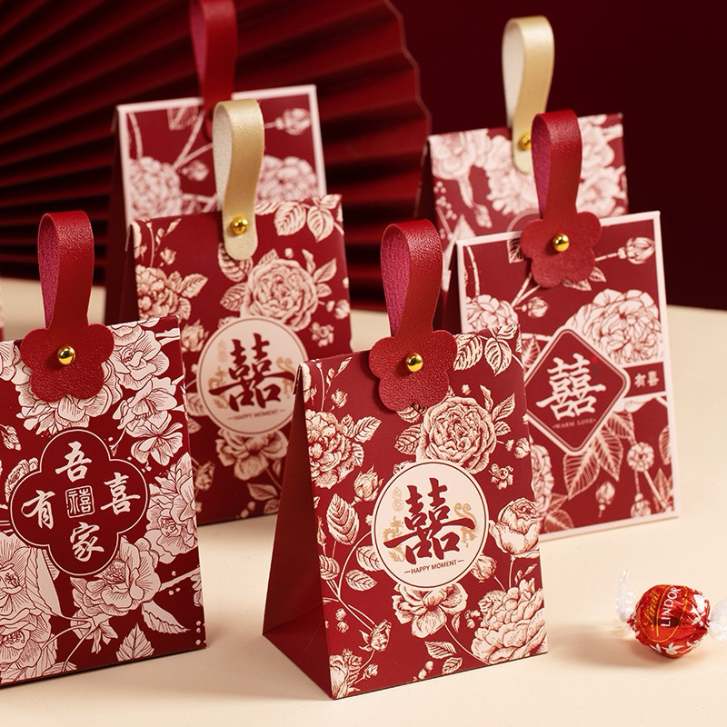 

Joyful Paperbag Merah ShuangXi Mewah Tebal Premium Nikah Sangjit Teapai Souvenir / Goodie Bag Wedding Shuangxi Phangteh / Paper bag Red Handuk Suvenir Pernikahan / Kotak Box Handuk Nikah / Candy Box Maroon Shuang Xi / Wedding Gift Tea Pai