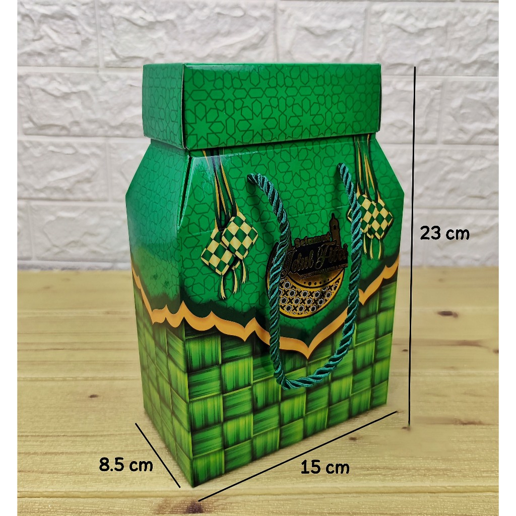 

Box kotak hampers lebaran Idul Fitri 15x8.5x23 cm