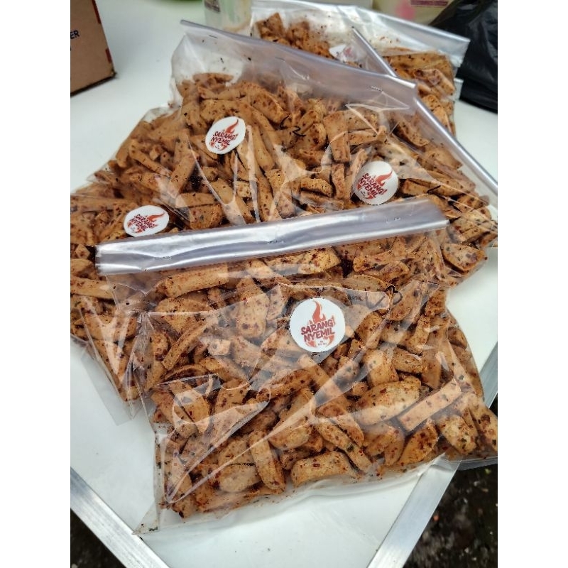 

cemilan kerupuk basreng 250gram