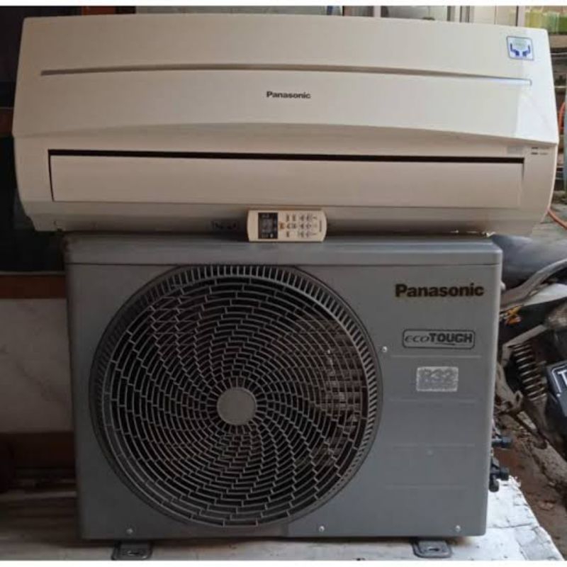 Ac Panasonic 1/2pk Second R32 + Pasang
