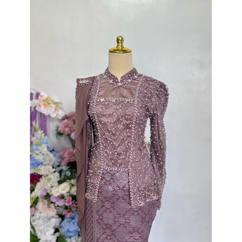 KEBAYA WISUDA PREMIUM,KEBAYA WISUDA FUL FURING,KEBAYA WISUDA,KEBAYA WISUDA MODERN HIJAB,KEBAYA WISUD