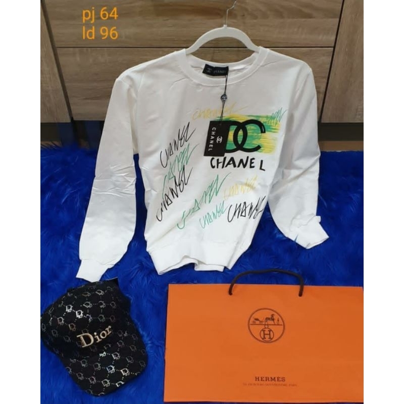 sweater wanita dan pria hitam putih