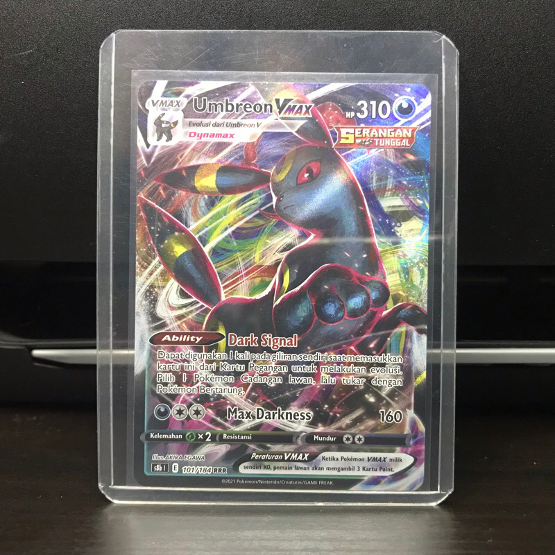 Umbreon VMax RRR kartu Pokemon Vmax Klimaks s8