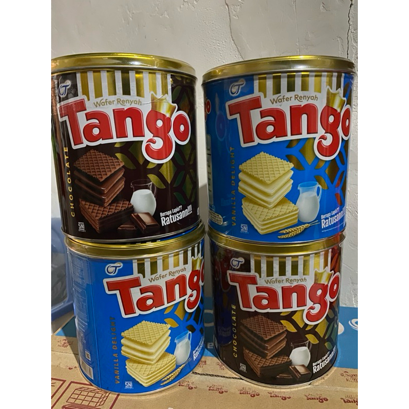 

Tango Wafer kaleng Coklat Vanila Termurah