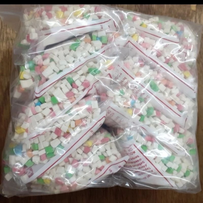 

sagu biji cahaya abadi 1 pack isi 10 / sagu biji warna mix 1 pack isi 10 bungkus