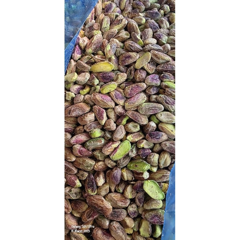 

Kacang Pistachio Mentah 1kg