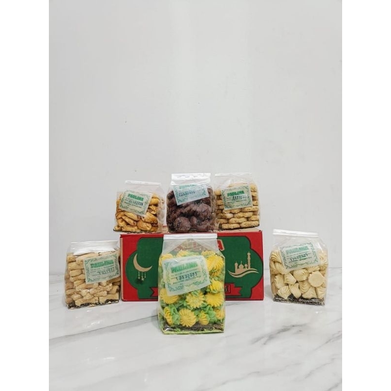 

Kue paina paulina 1 Dus isi 6 bungkus 500gr bisa cod instan harap cek stok sebelum checkout