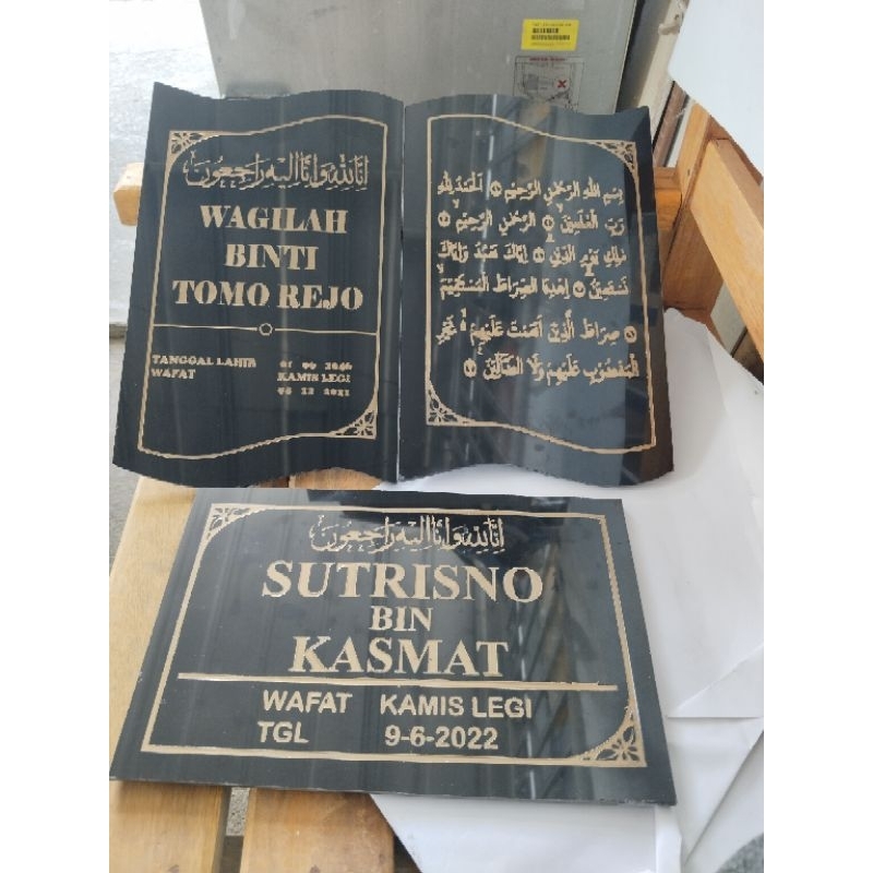 prasasti berbahan granit