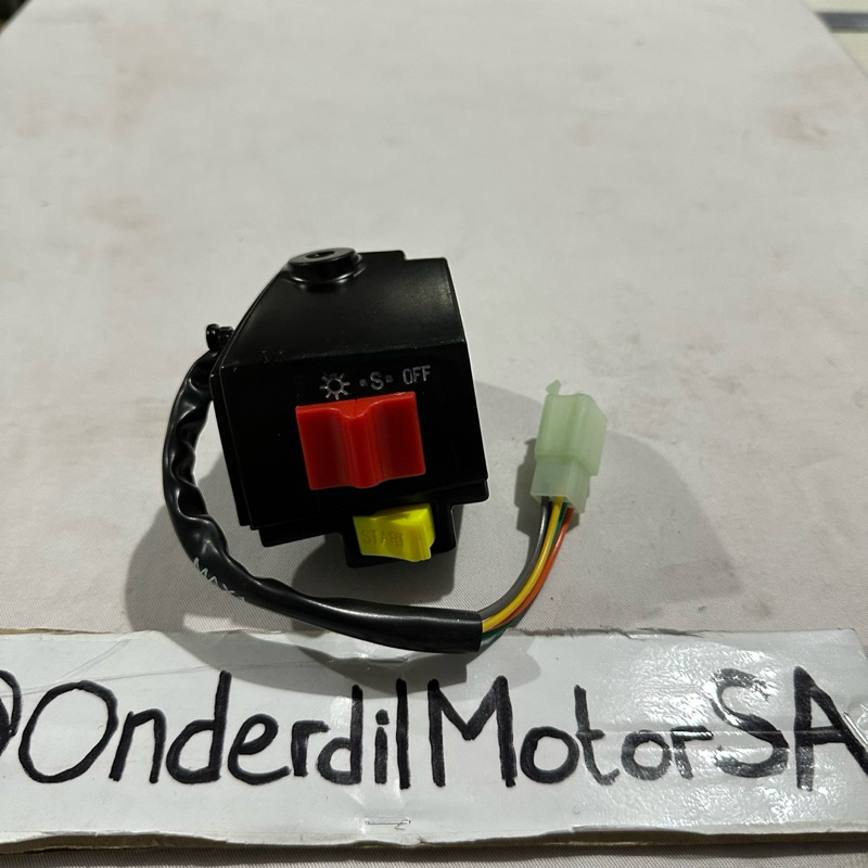 (TERBARU) HOLDER SAKLAR TOMBOL KANAN SUZUKI RC100 RC 100 BRAVO CRYSTAL JET COLED SPIRIT MAX1 ORI ORI