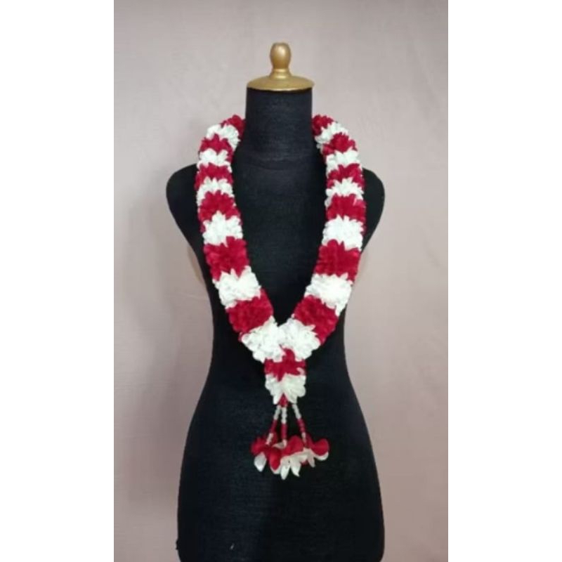 kalung bunga pompom/kalung penyambutan