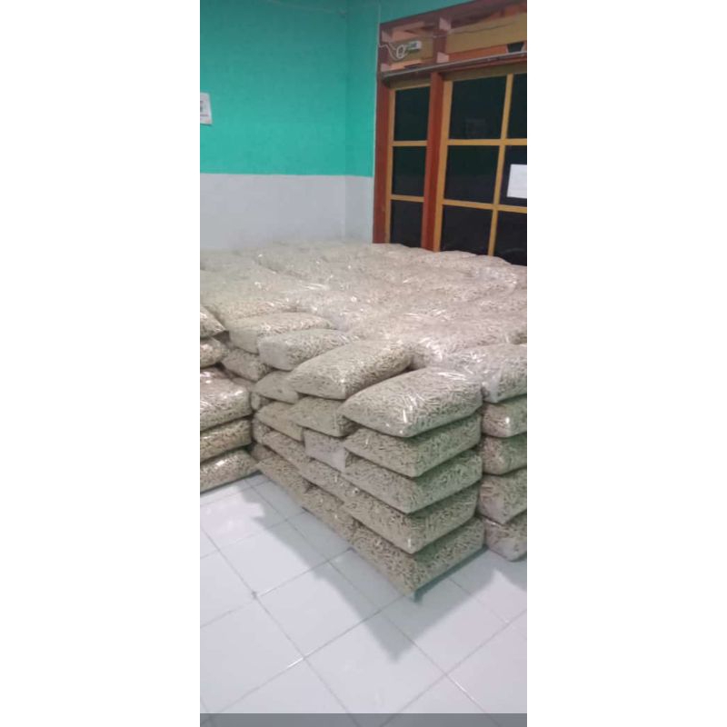 

Basreng Stik/Coin 1kg Varian Pedas, Ayam Bawang,