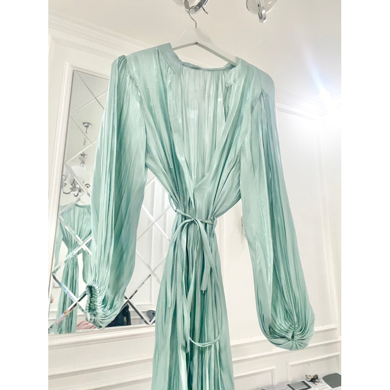 PRELOVED OUTER KAFTAN SAGE SILK PREMIUM SHIMMER MEWAH