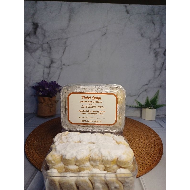 

PUTRI SALJU COOKIES HANDMADE TOPLES PANENRAYA UK500g