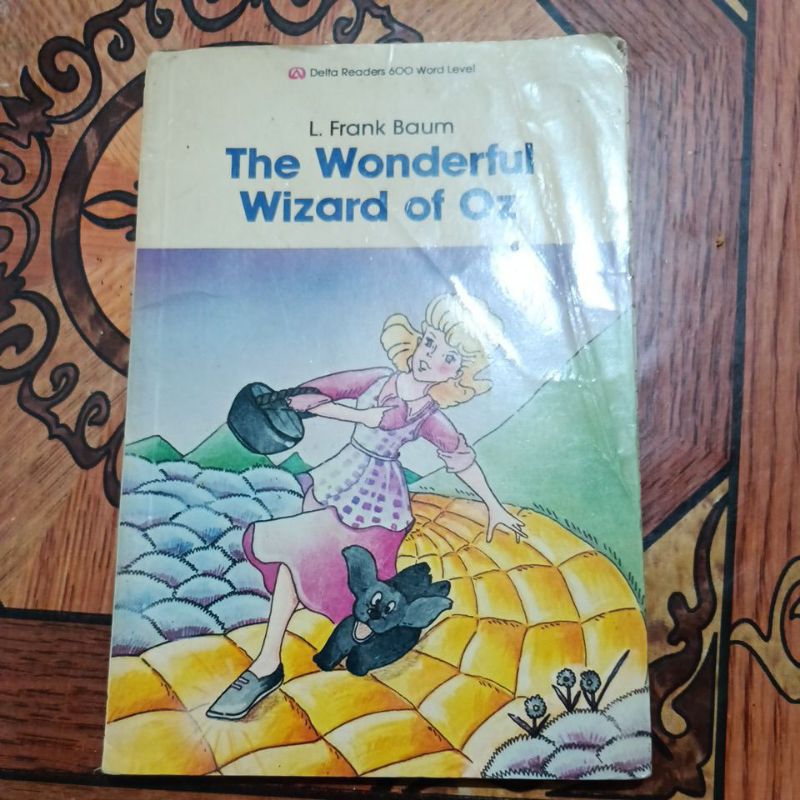 

The Wonderful Wizard of Oz - Preloved - Buku Bacaan Bahasa Inggris - L. Frank Baum - Oxford University Press