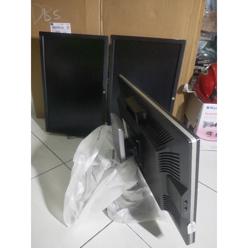 LED monitor 24 inch
