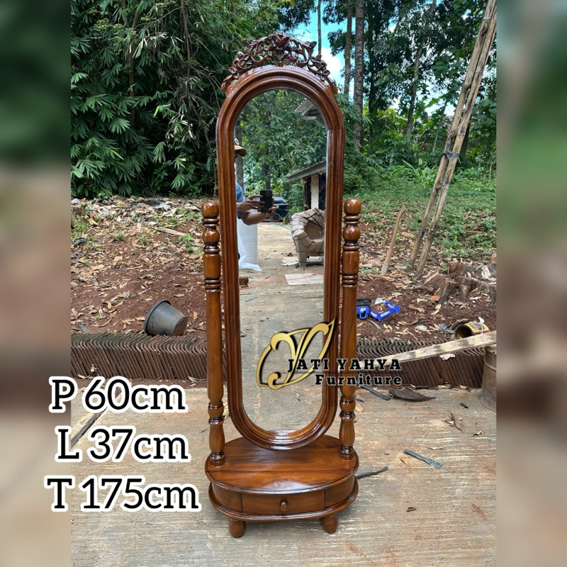 pigura cermin berdiri bahan kayu jati P 60cm L 37cm T 170cm