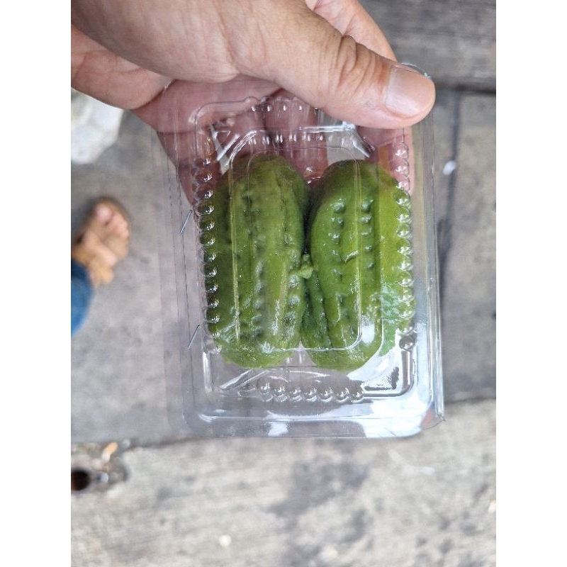 

KUE PARE ISI KELAPA GULA JAWA