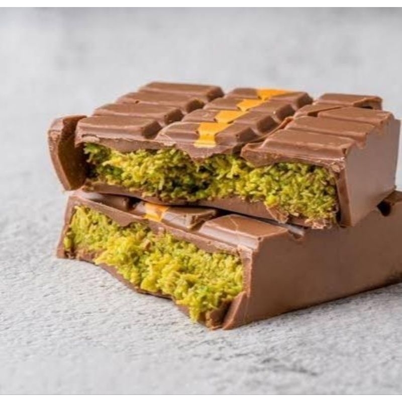 

coklat chocolate dubai kunafe pistachio
