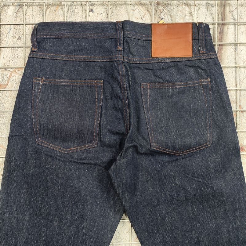 Celana Jeans Raw Denim Unbranded Selvedge Second branded . 01764