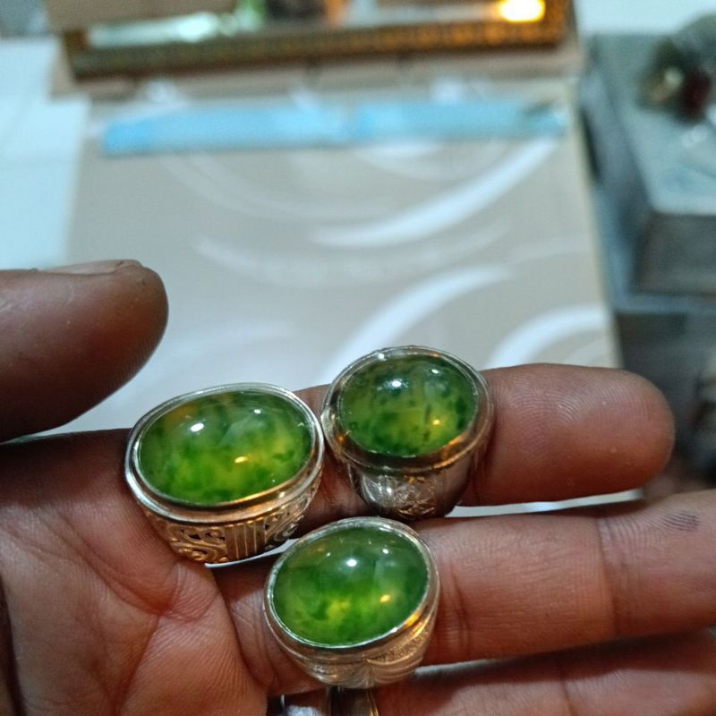 batu lumoet idocrase aceh