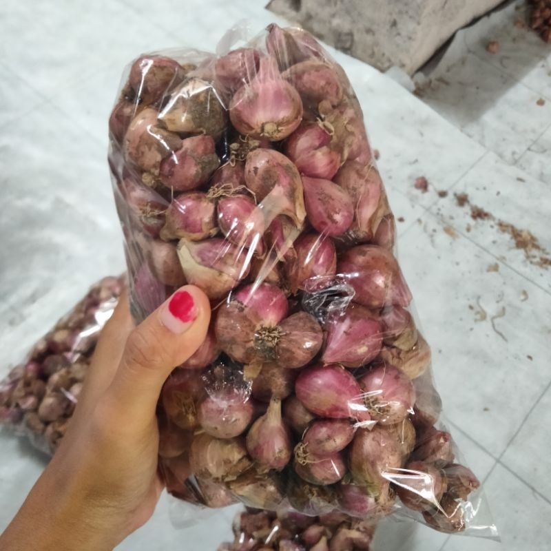 

Bawang Merah Brambang Bumbu Dapur Campur Caruk