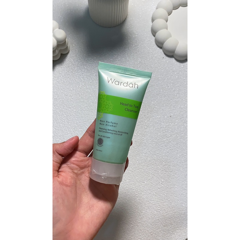 PEMBERSIH WAJAH WARDAH