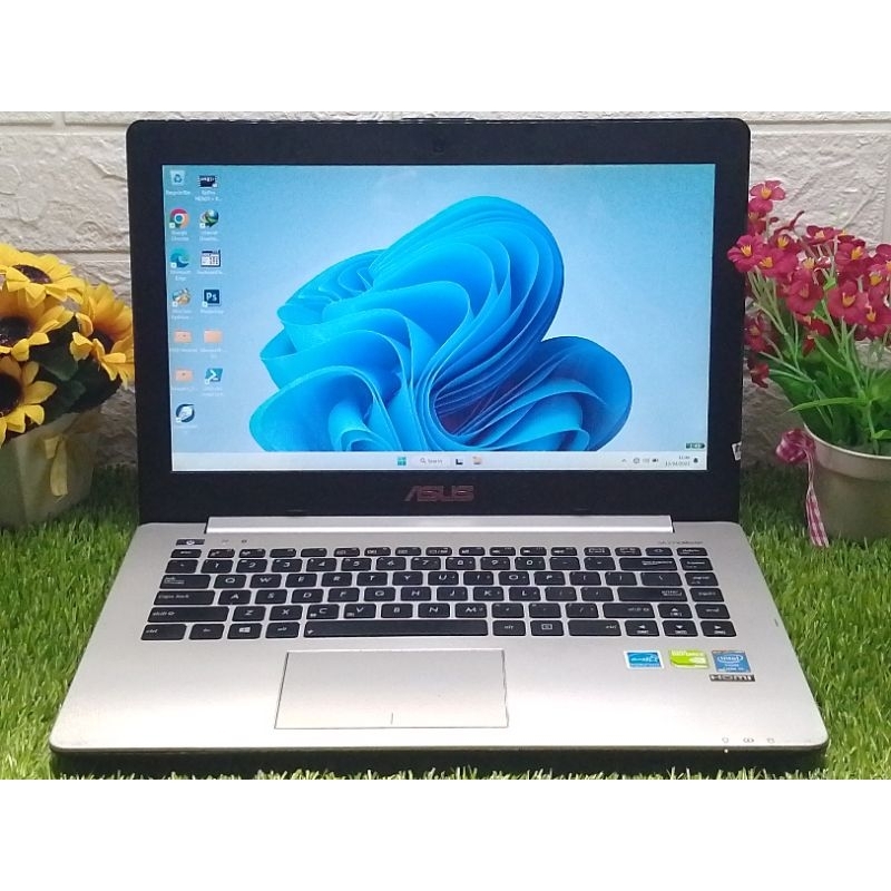 Asus S451LB i5 gen 4 ram 12gb ssd 128gb + 720gb Nvidia 740M