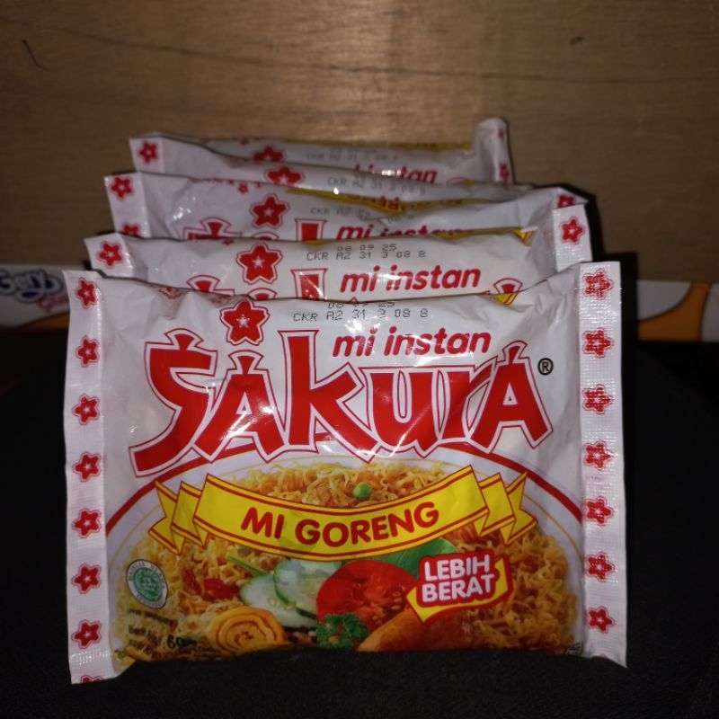 

mie instan sakura 1pak isi 5pcs